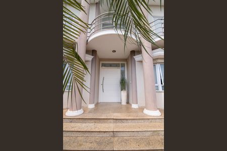 Casa de condomínio para alugar com 500m², 5 quartos e 6 vagasFachada - Entrada Principal