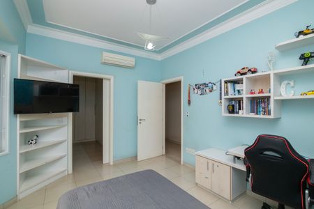 Casa de condomínio para alugar com 500m², 5 quartos e 6 vagasQuarto 1 Suite