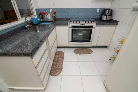 Casa de condomínio para alugar com 500m², 5 quartos e 6 vagasCozinha da Área Externa