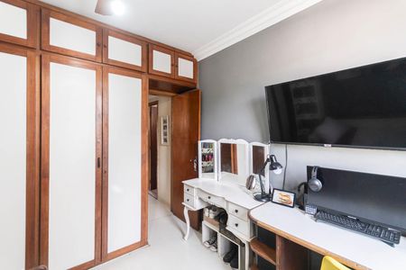 Apartamento à venda com 90m², 2 quartos e 1 vagaQuarto