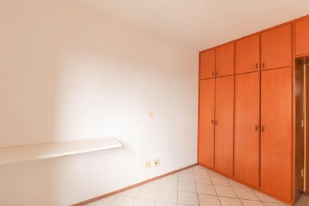 Apartamento para alugar com 98m², 2 quartos e 2 vagas Apartamento para alugar com 98m², 2 quartos e 2 vagasQuarto