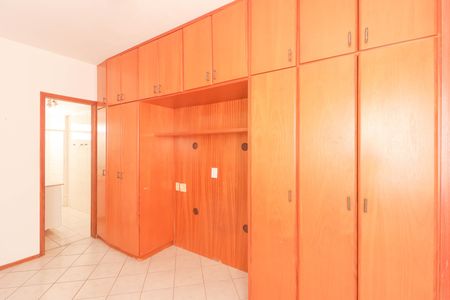 Apartamento para alugar com 98m², 2 quartos e 2 vagas Apartamento para alugar com 98m², 2 quartos e 2 vagasSuíte