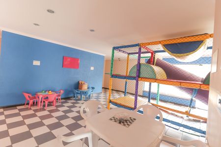 Apartamento para alugar com 98m², 2 quartos e 2 vagas Apartamento para alugar com 98m², 2 quartos e 2 vagasÁrea comum