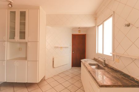 Apartamento para alugar com 98m², 2 quartos e 2 vagas Apartamento para alugar com 98m², 2 quartos e 2 vagasCozinha