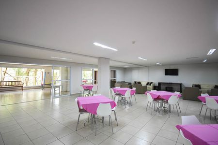 Apartamento à venda com 52m², 2 quartos e 2 vagasÁrea comum - Salão de festas