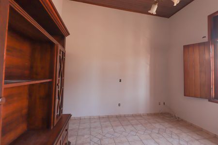 Casa para alugar com 130m², 3 quartos e 2 vagas Casa para alugar com 130m², 3 quartos e 2 vagasSala