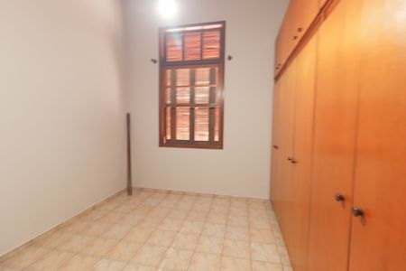 Casa para alugar com 130m², 3 quartos e 2 vagas Casa para alugar com 130m², 3 quartos e 2 vagasQuarto