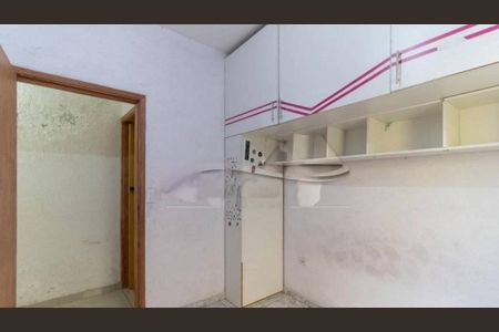 Casa à venda com 3 quartos, 240m² em Jardim Patente Novo, São Paulo