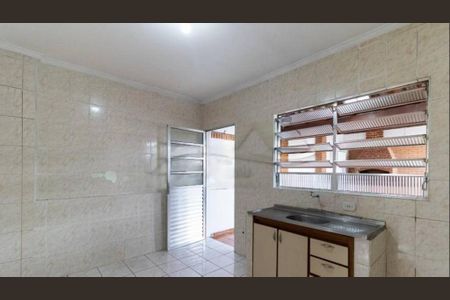 Casa à venda com 240m², 3 quartos e 2 vagas