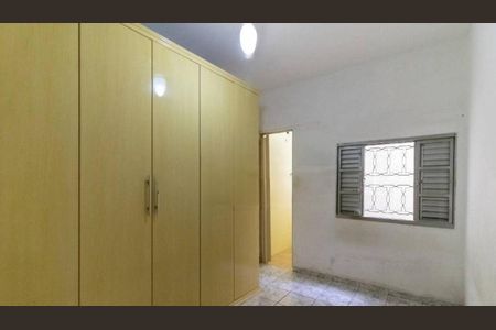 Casa à venda com 3 quartos, 240m² em Jardim Patente Novo, São Paulo