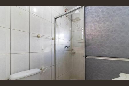 Casa à venda com 240m², 3 quartos e 2 vagas