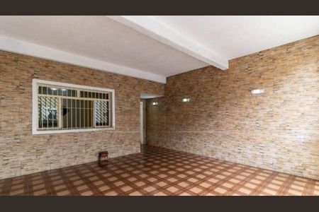 Casa à venda com 240m², 3 quartos e 2 vagas