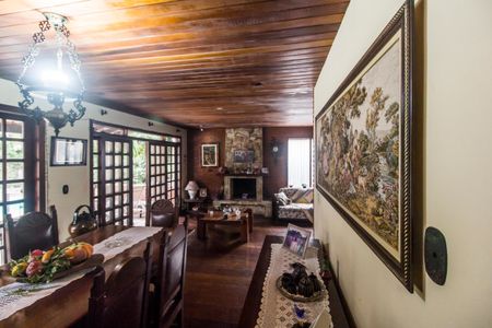 Casa de condomínio à venda com 220m², 3 quartos e 3 vagasSala de Jantar