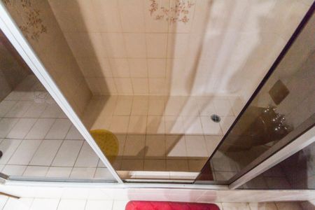 Casa de condomínio à venda com 220m², 3 quartos e 3 vagasBanheiro da Suíte 1