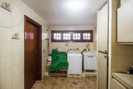 Casa de condomínio à venda com 220m², 3 quartos e 3 vagasÁrea de Serviço