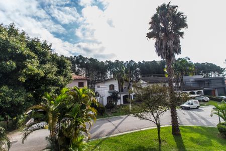 Casa de condomínio à venda com 220m², 3 quartos e 3 vagasVista do Quarto 2