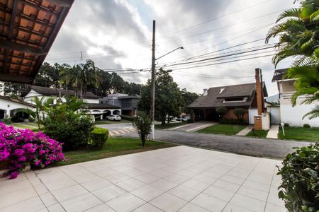 Casa de condomínio à venda com 220m², 3 quartos e 3 vagasÁrea comum