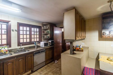 Casa de condomínio à venda com 220m², 3 quartos e 3 vagasCozinha