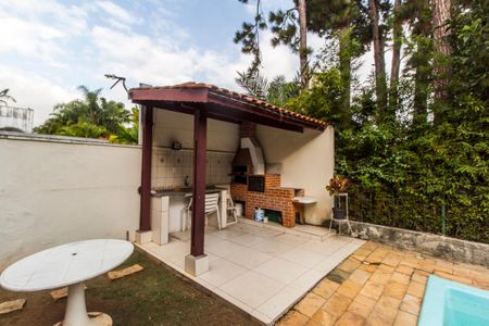 Casa de condomínio à venda com 220m², 3 quartos e 3 vagasÁrea comum