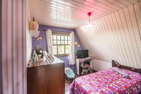 Casa de condomínio à venda com 220m², 3 quartos e 3 vagasQuarto 1