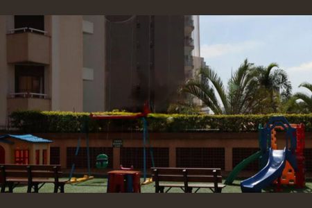 Apartamento à venda com 182m², 4 quartos e 3 vagas