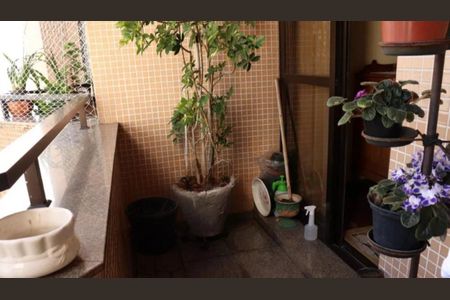 Apartamento à venda com 182m², 4 quartos e 3 vagas