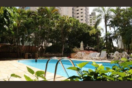 Apartamento à venda com 182m², 4 quartos e 3 vagas