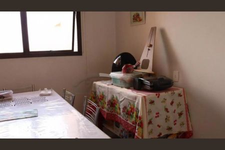 Apartamento à venda com 182m², 4 quartos e 3 vagas