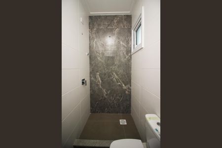 Casa de condomínio à venda com 96m², 3 quartos e 2 vagas Casa de condomínio à venda com 96m², 3 quartos e 2 vagasBanheiro Social