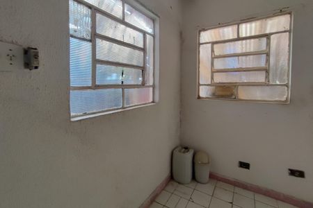 Casa à venda com 262m², 2 quartos e 2 vagasÁrea de Serviço