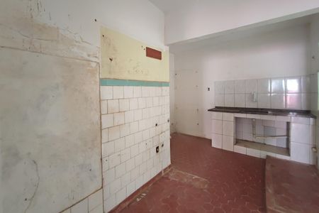 Casa à venda com 262m², 2 quartos e 2 vagasCozinha