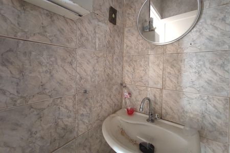 Casa à venda com 262m², 2 quartos e 2 vagasBanheiro