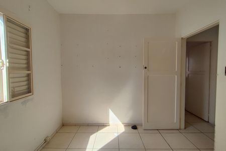 Casa à venda com 262m², 2 quartos e 2 vagasQuarto 2