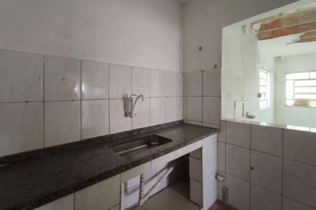 Casa à venda com 262m², 2 quartos e 2 vagasCozinha