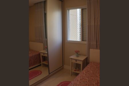 Apartamento à venda com 105m², 3 quartos e 2 vagasQuarto 1