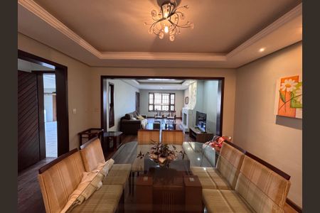 Casa à venda com 200m², 3 quartos e 1 vagaSala