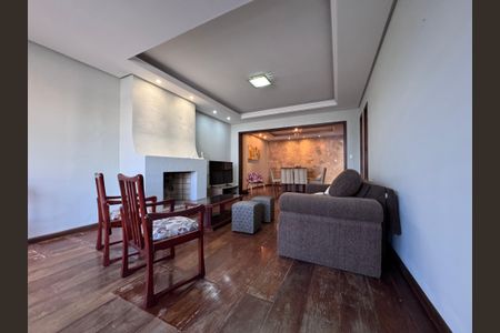 Casa à venda com 200m², 3 quartos e 1 vagaSala