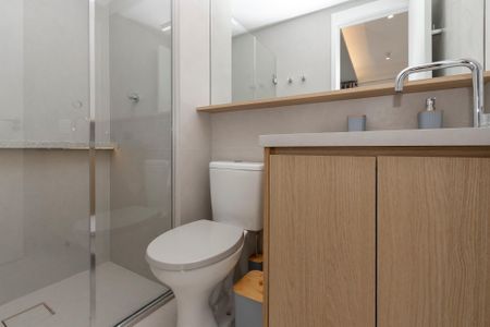 Apartamento à venda com 27m², 1 quarto e sem vaga Apartamento à venda com 27m², 1 quarto e sem vagaBanheiro da Suíte