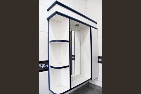 Casa à venda com 157m², 3 quartos e 3 vagasBanheiro Social