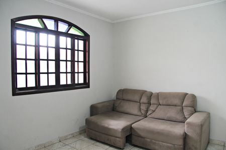 Casa à venda com 157m², 3 quartos e 3 vagasSala