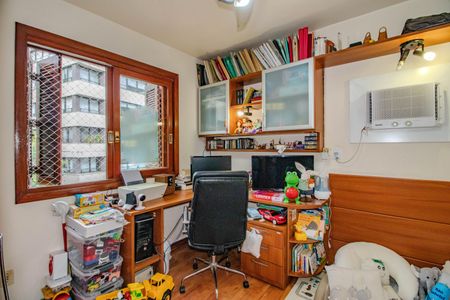 Apartamento à venda com 134m², 3 quartos e 2 vagas Apartamento à venda com 134m², 3 quartos e 2 vagasQuarto 2