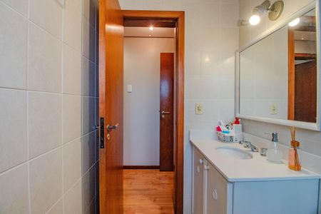 Apartamento à venda com 134m², 3 quartos e 2 vagas Apartamento à venda com 134m², 3 quartos e 2 vagasBanheiro Social