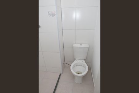 Apartamento à venda com 36m², 2 quartos e sem vaga Apartamento à venda com 36m², 2 quartos e sem vagaBanheiro