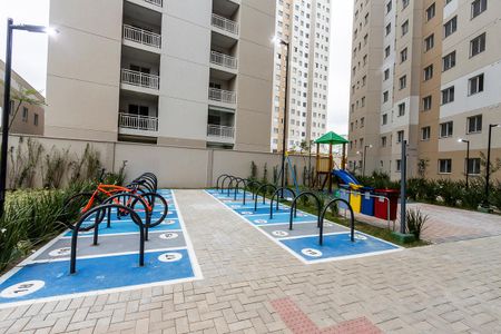 Apartamento à venda com 36m², 2 quartos e sem vaga Apartamento à venda com 36m², 2 quartos e sem vagaÁrea comum - Bicicletário