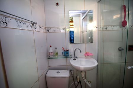 Casa à venda com 130m², 1 quarto e sem vagaBanheiro de serviço