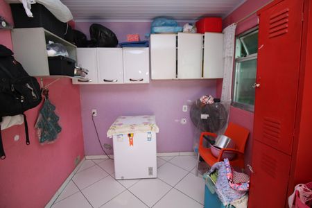 Casa à venda com 130m², 1 quarto e sem vagaQuarto de Serviço