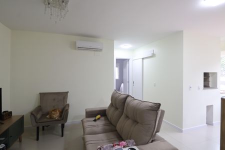 Apartamento à venda com 54m², 2 quartos e 1 vagaSala/Cozinha