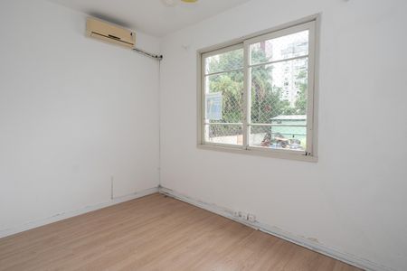 Apartamento à venda com 72m², 2 quartos e 1 vaga Apartamento à venda com 72m², 2 quartos e 1 vagaQuarto 1 / Placa