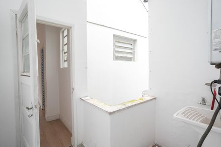 Apartamento à venda com 72m², 2 quartos e 1 vaga Apartamento à venda com 72m², 2 quartos e 1 vagaLavanderia