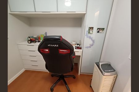 Casa à venda com 173m², 4 quartos e 3 vagasQuarto